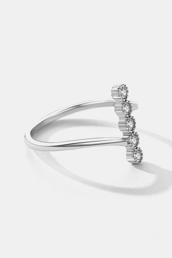 925 Sterling Silver Five Zircon Stones Ring, Sterling silver ring, Five zircon stone ring, Elegant jewelry, Sparkling centerpiece, Fine silver accessory, High-quality craftsmanship, Timeless beauty, Fashionable ring, Statement piece, Affordable luxury.